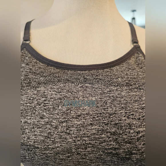Gymshark Flex Sportsbra Size Small Gray Spellout on Back Adjustable Straps Activ - Picture 5 of 8